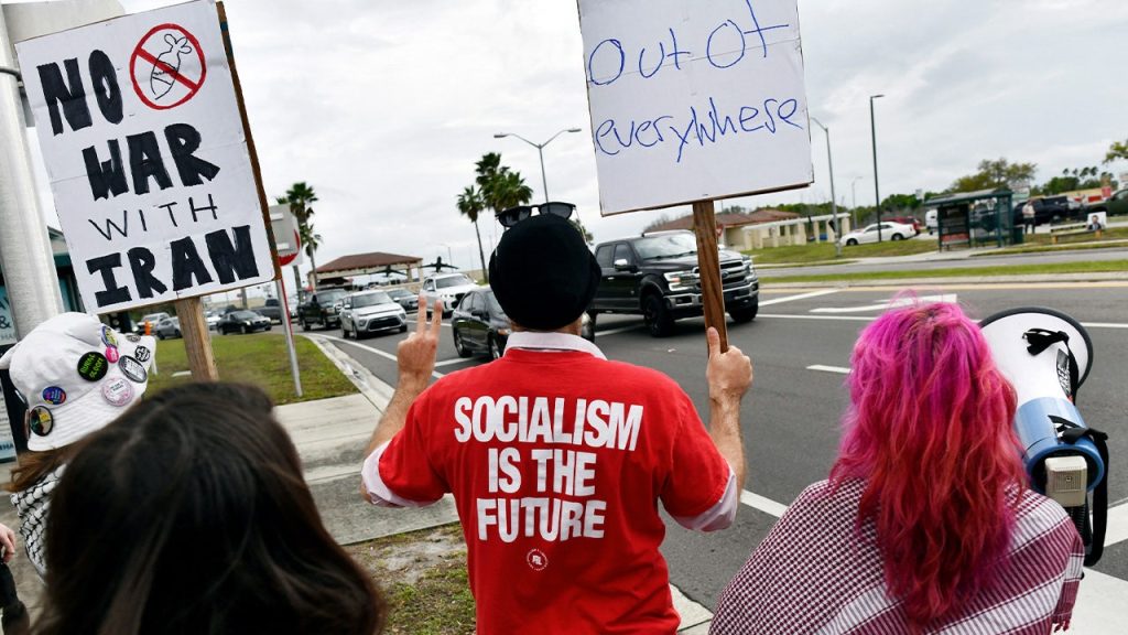 New poll finds Americans likely to see each other as ‘morally bad’ — but expert says strong families can help